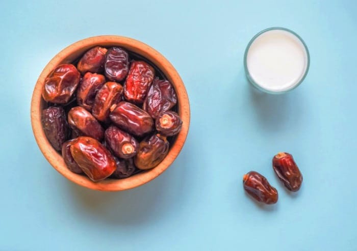 ۱۸ مزیت شگفتانگیز خرما (خجور) برای پوست، مو و سلامتی ۱۸ مزیت شگفتانگیز خرما (خجور) برای پوست، مو و سلامتی