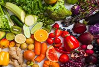 بهترین مواد غذایی آبرسان بدن؛ ۲۵ خوراکی پرآب