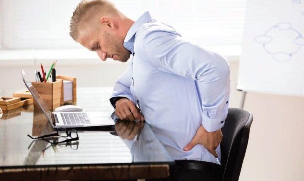 درمان کمر درد با چند حرکت ساده