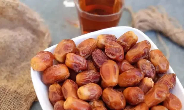 کالری یک عدد خرما چقدر است | کالری انواع خرماهای ایرانی
