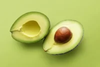 کالری آووکادو چقدر است؟ آیا برای کاهش وزن مناسب است؟