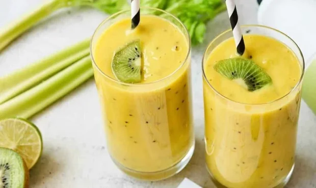 طرز تهیه اسموتی کیوی و موز