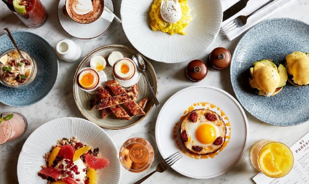 ۱۰ صبحانه با تخم مرغ مقوی و خوشمزه + طرز تهیه