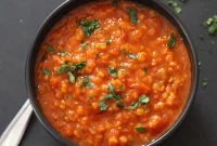 طرز تهیه خوراک دال عدس خوشمزه و سنتی